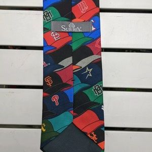 SURREY BASEBALL THEME NECKTIE 1995 MLB CAPS